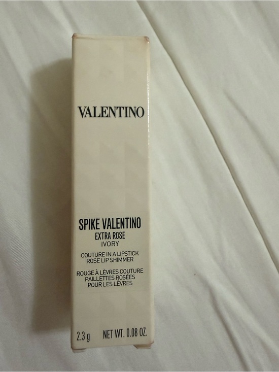 Valentino Other - Valentino Spike Valentino Extra Rose Ivory Lipstick Box - Ivory
